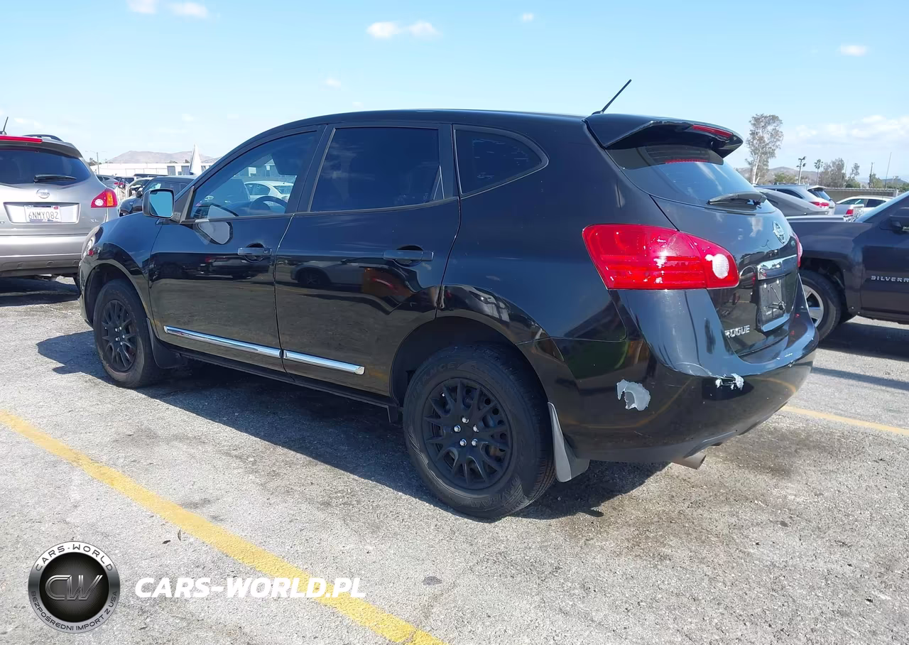 2013 Nissan Rogue S VIN:JN8AS5MT2DW018247 - 3