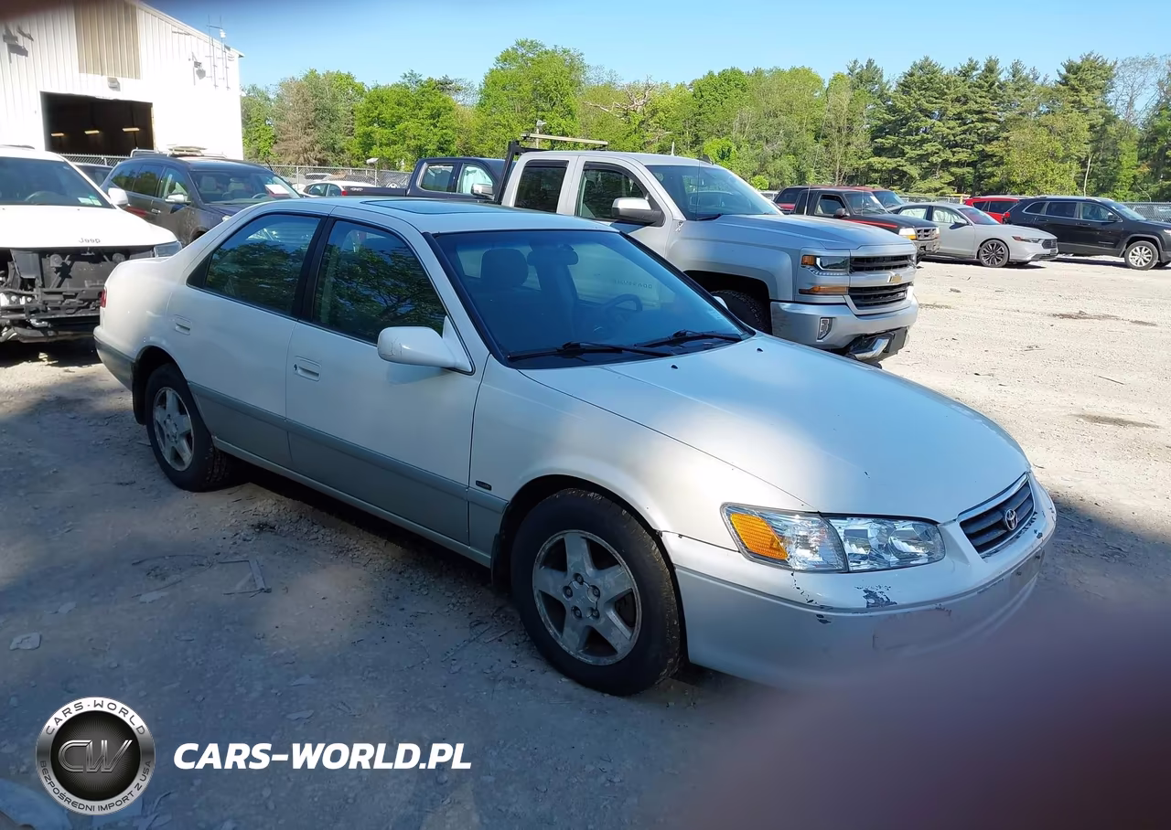 2001 Toyota Camry Le – zdjęcie 1 z 13