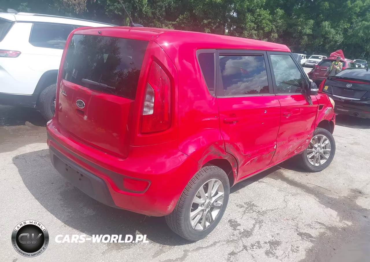2012 Kia Soul + VIN:KNDJT2A6XC7450440 - 4