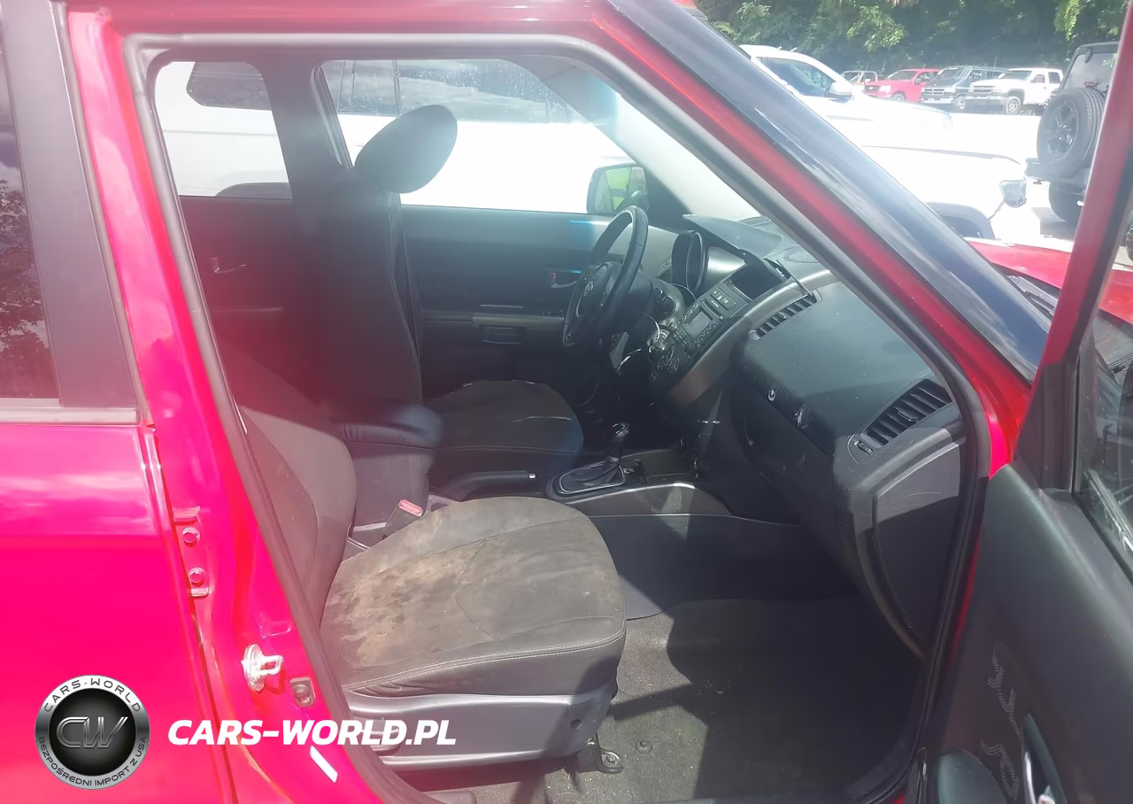 2012 Kia Soul + VIN:KNDJT2A6XC7450440 - 5
