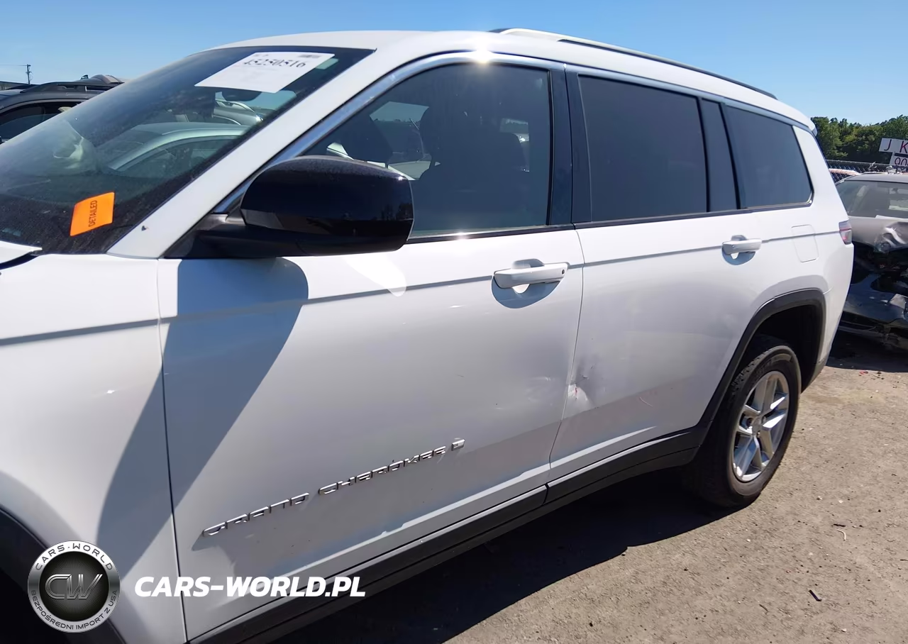 2024 Jeep Grand Cherokee L Laredo 4X4 VIN:1C4RJKAG4R8607643 - 14