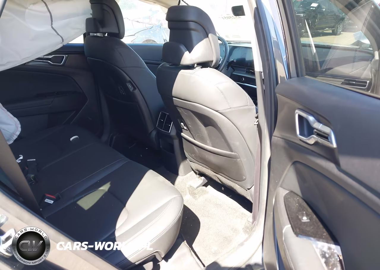 2024 Kia Sportage Ex VIN:KNDPV3DF3R7268061 - 8