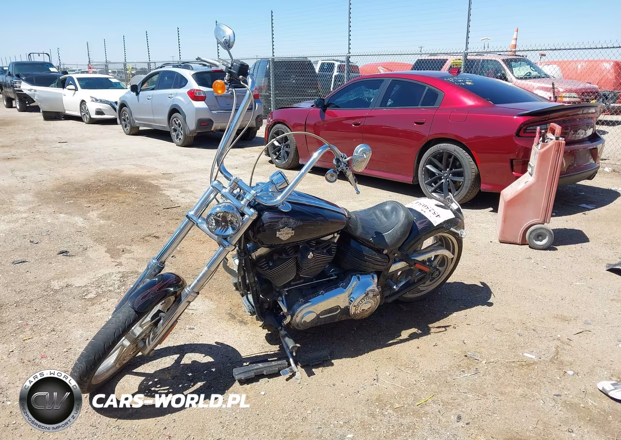 2011 Harley-Davidson Fxcwc – zdjęcie 1 z 12