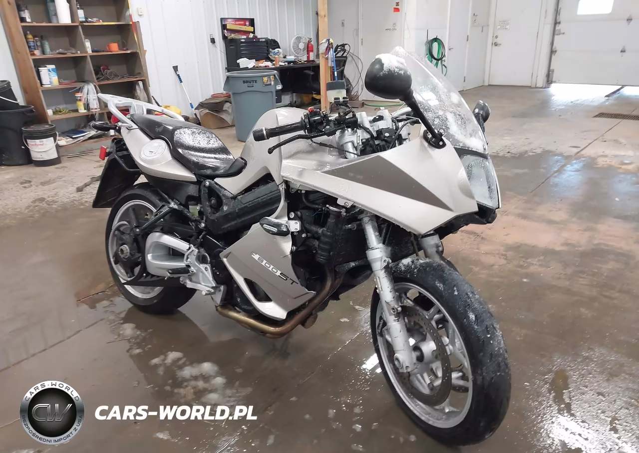 2010 BMW F800 St
