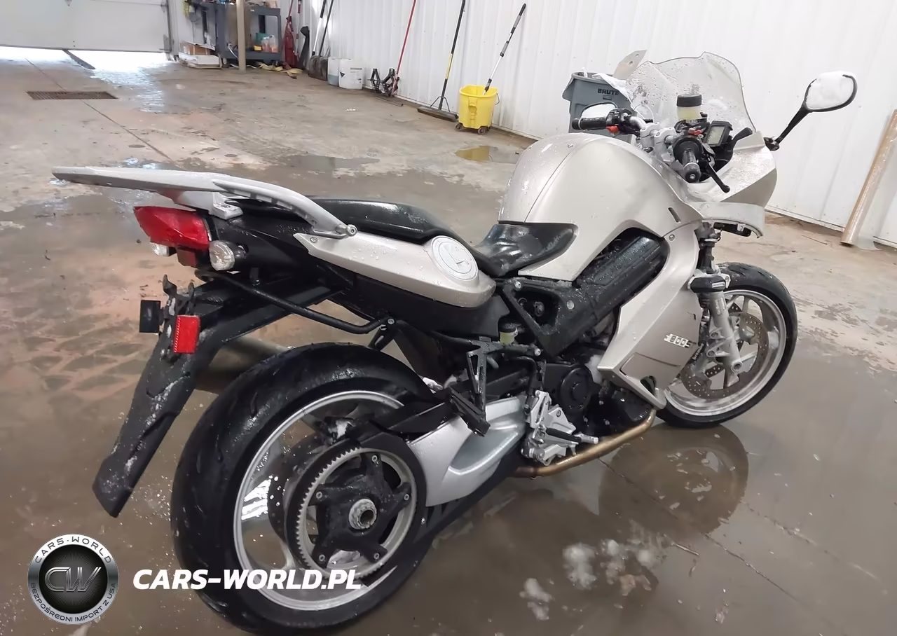2010 BMW F800 St VIN:WB1024402AZR12361 - 4