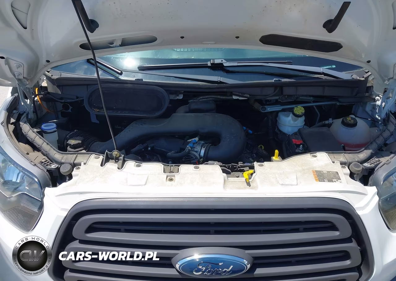 2018 Ford Transit-150 VIN:1FTYE1ZM4JKB31213 - 10