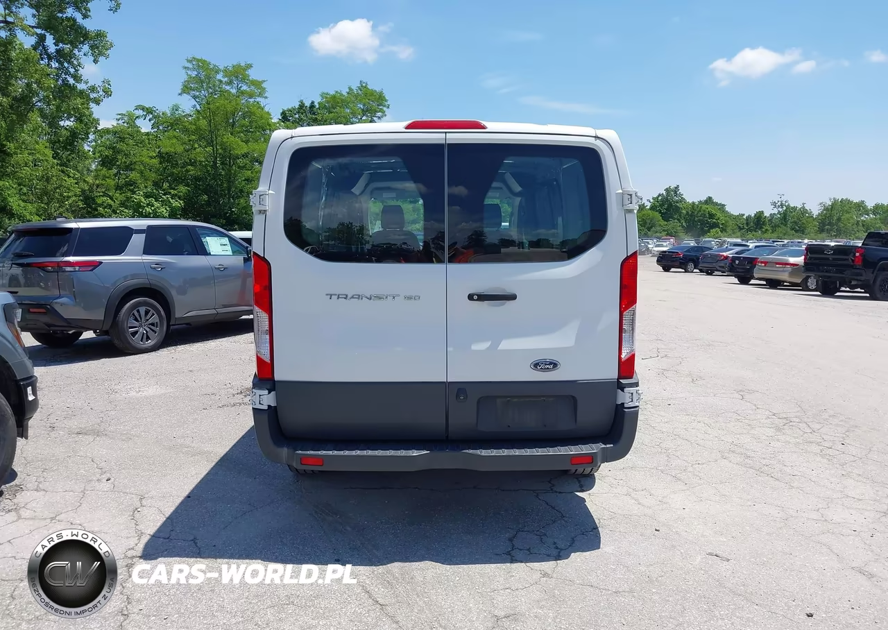 2018 Ford Transit-150 VIN:1FTYE1ZM4JKB31213 - 16