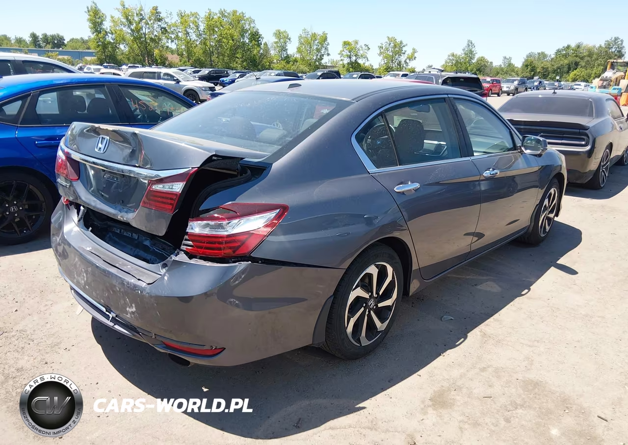 2017 Honda Accord Ex-L VIN:1HGCR2F8XHA131505 - 4