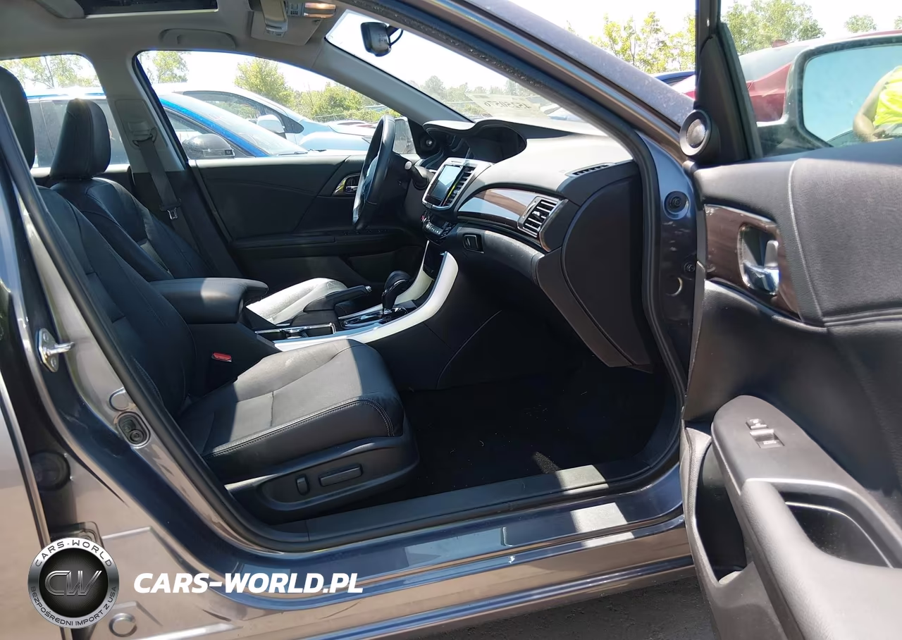2017 Honda Accord Ex-L VIN:1HGCR2F8XHA131505 - 5