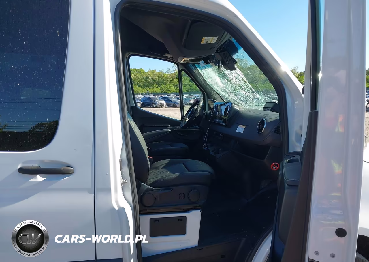 2025 Mercedes-Benz Sprinter 2500 High Roof 4-Cyl Diesel Ho VIN:W1Z4NGHY3ST211451 - 5