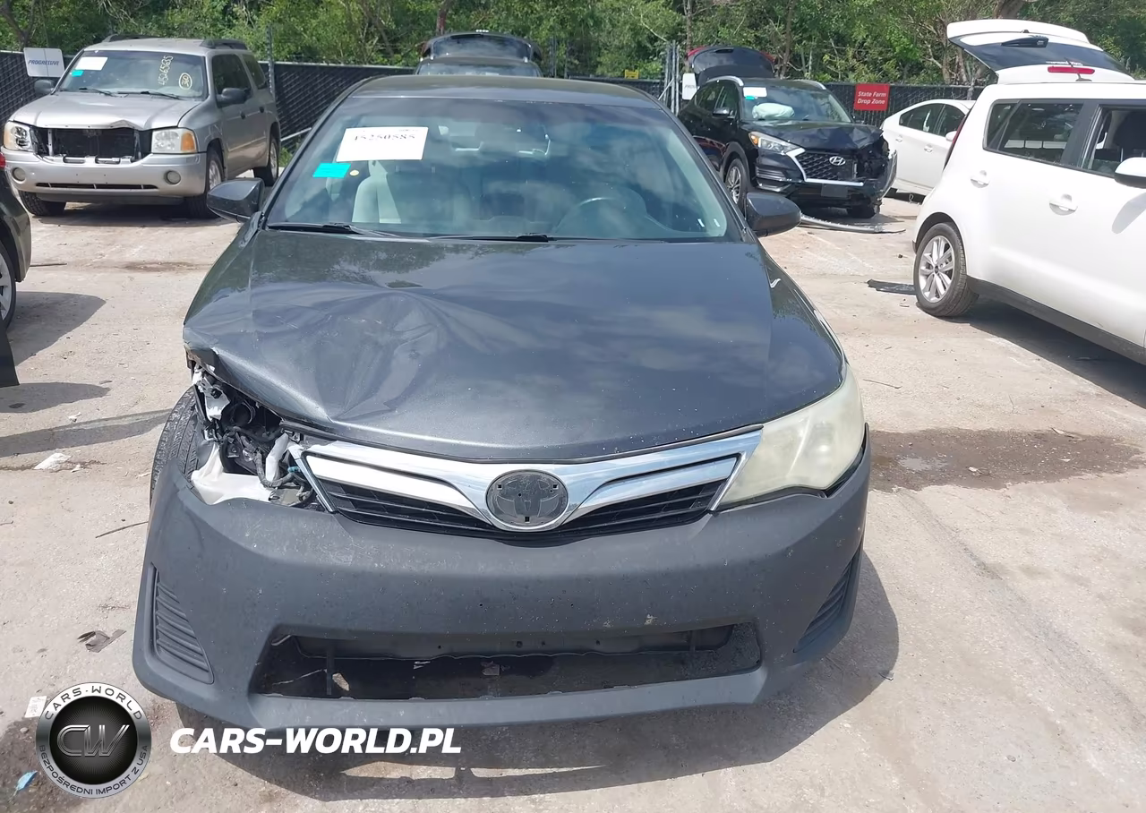 2013 Toyota Camry Hybrid Le VIN:4T1BD1FK0DU091230 - 12