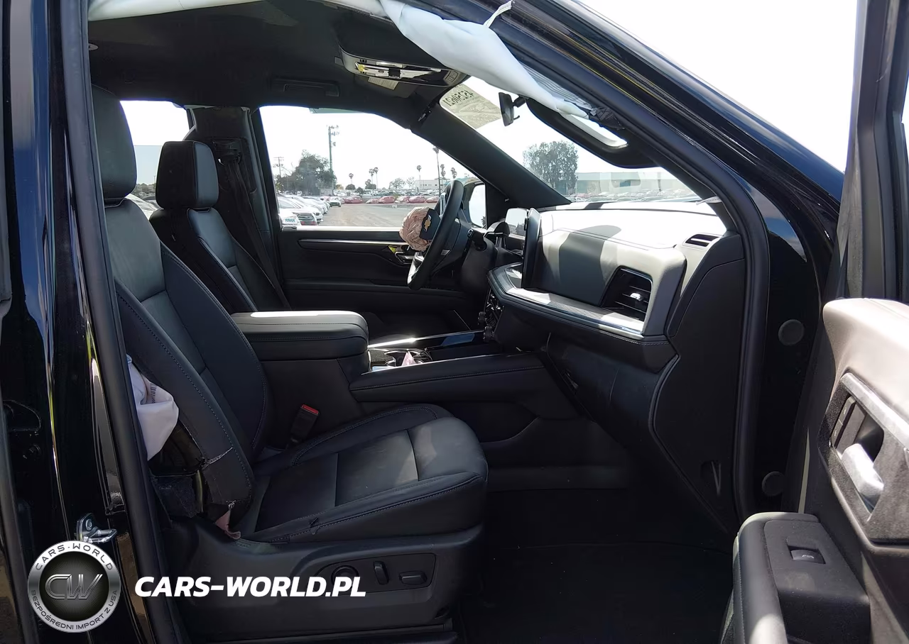 2026 Chevrolet Suburban Lt, Rwd VIN:1GNS5CKD9TR296414 - 5