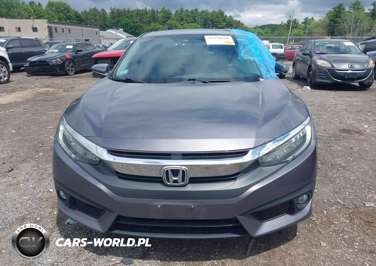 2016 Honda Civic Touring VIN:19XFC1F91GE015556 - 12