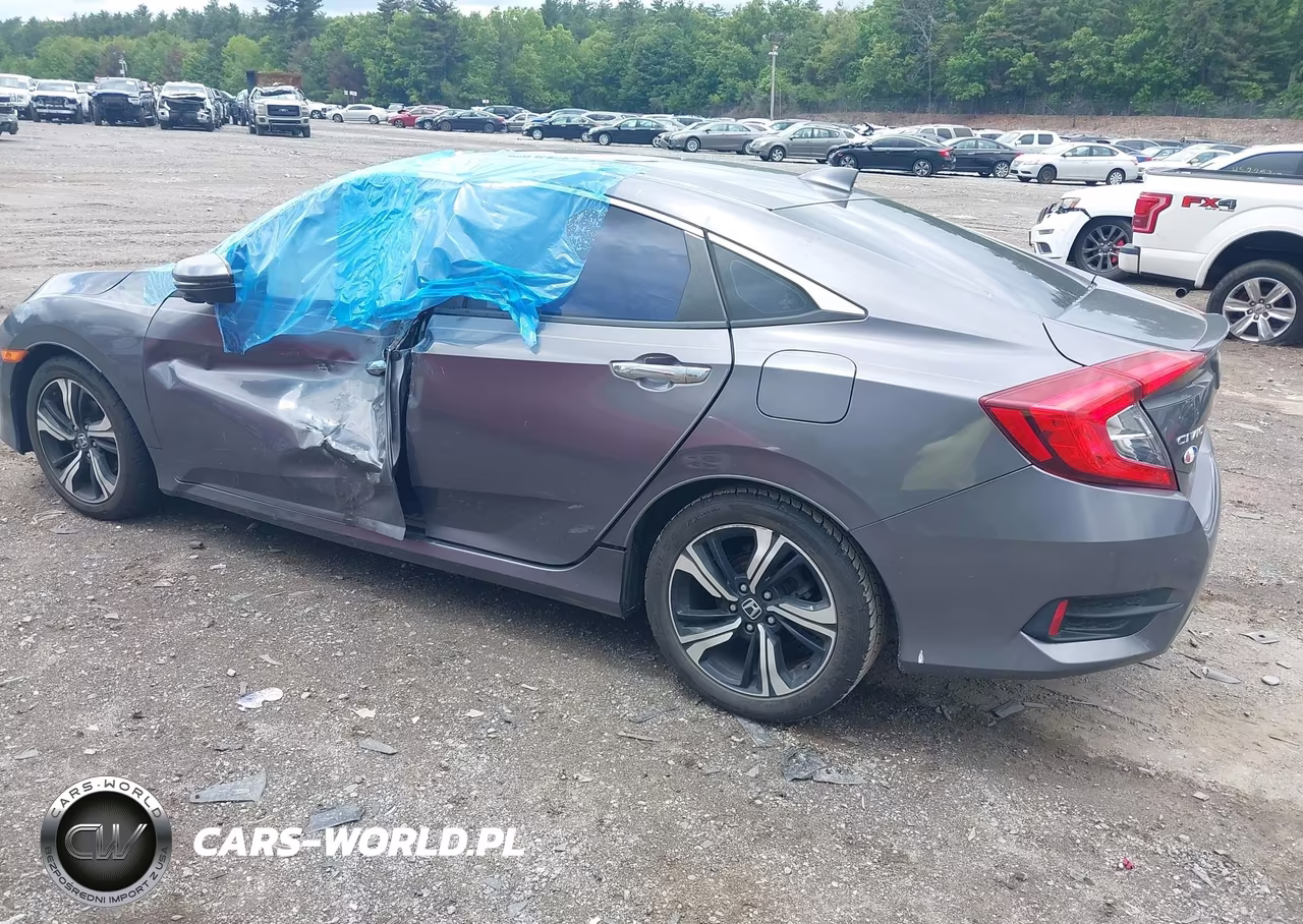 2016 Honda Civic Touring VIN:19XFC1F91GE015556 - 3