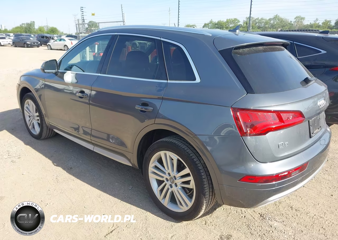 2018 Audi Q5 2.0T Premium-2.0T Tech Premium VIN:WA1BNAFY8J2038749 - 3