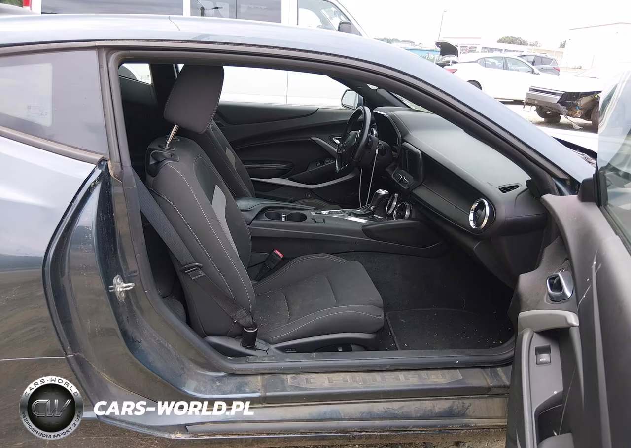 2019 Chevrolet Camaro 1Ls VIN:1G1FB1RXXK0117784 - 5