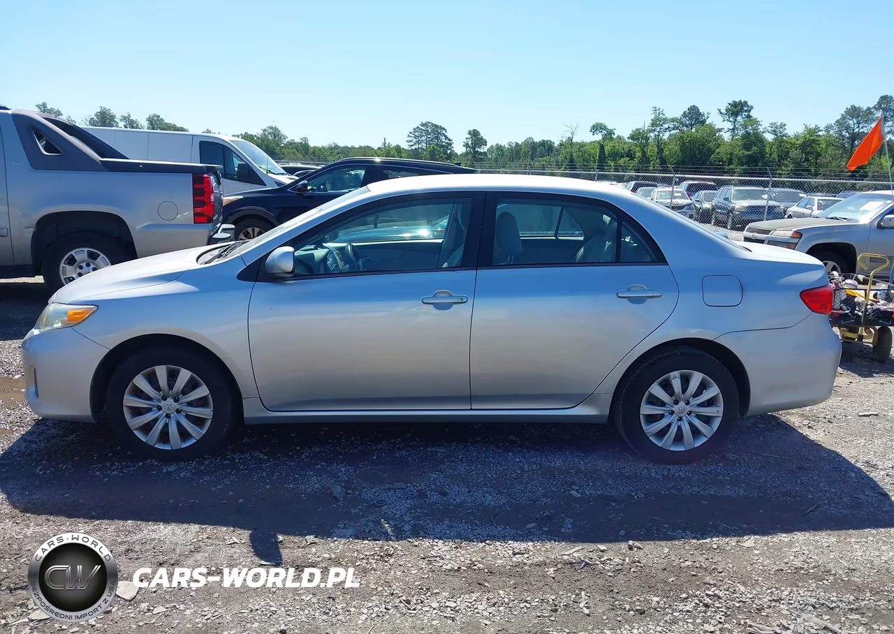 2012 Toyota Corolla Le VIN:2T1BU4EE4CC811965 - 14