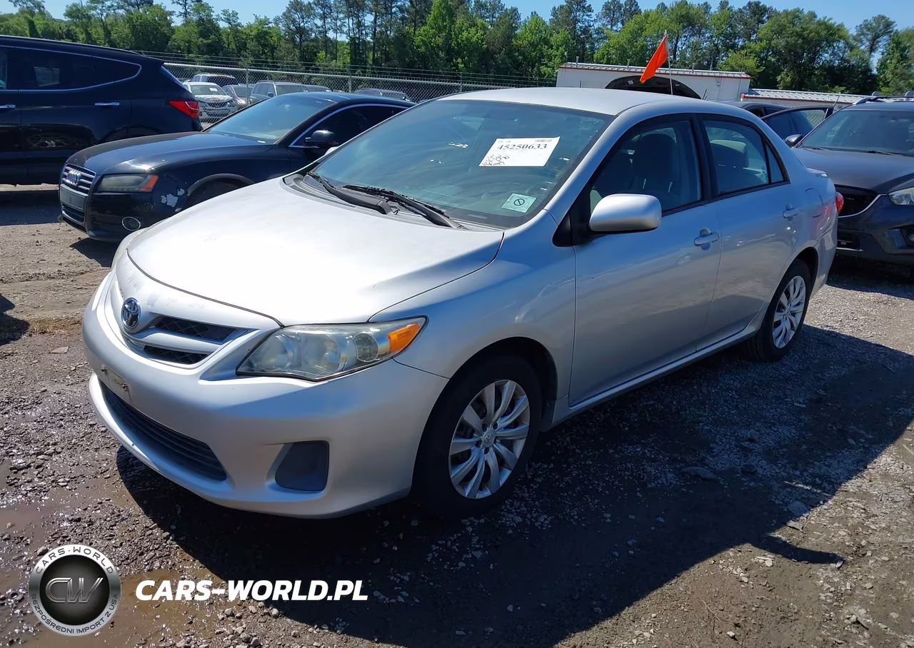 2012 Toyota Corolla Le VIN:2T1BU4EE4CC811965 - 2