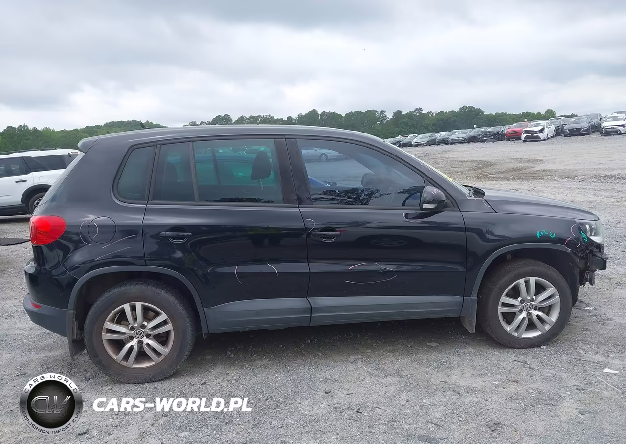 2012 Volkswagen Tiguan S VIN:WVGAV7AX3CW605914 - 13