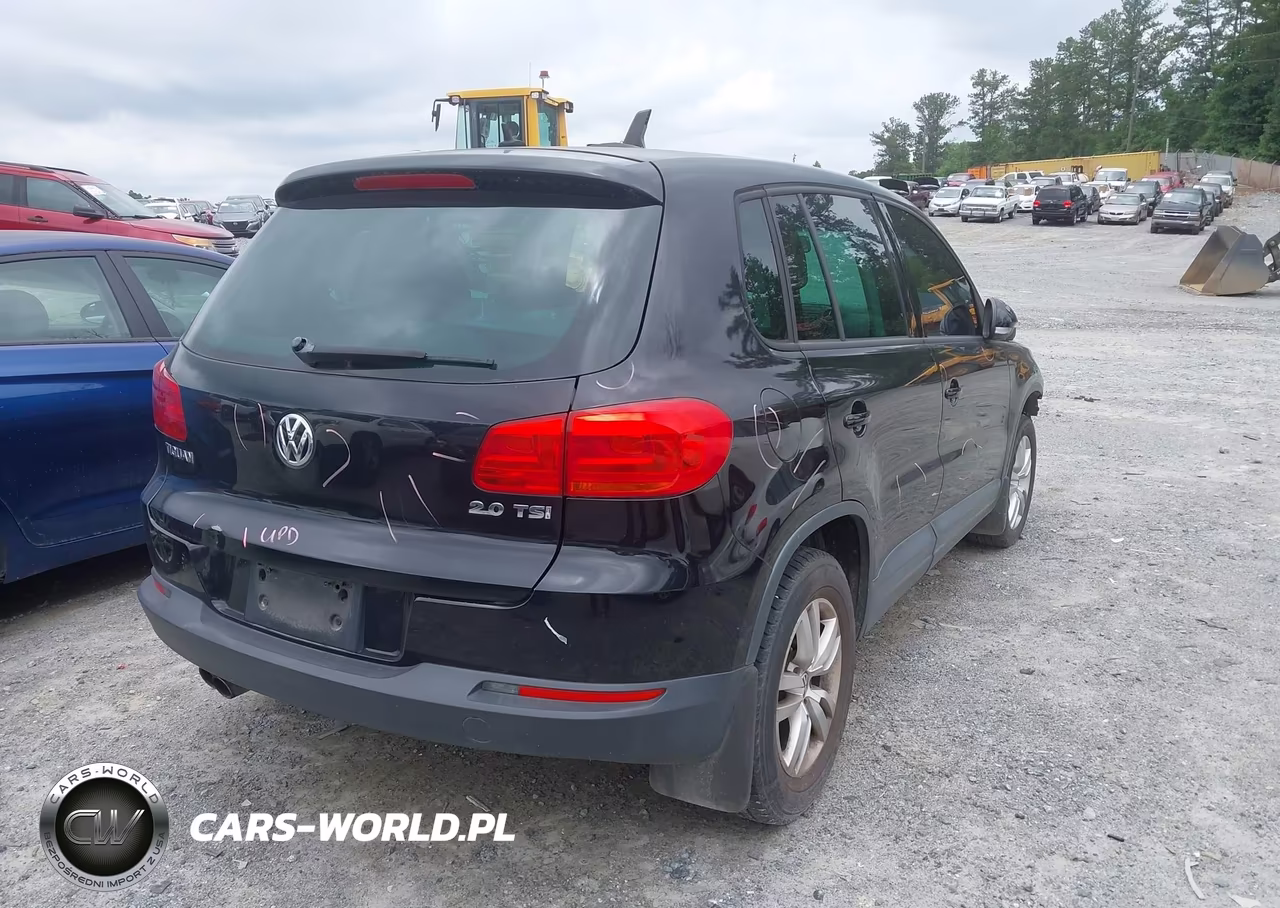 2012 Volkswagen Tiguan S VIN:WVGAV7AX3CW605914 - 4