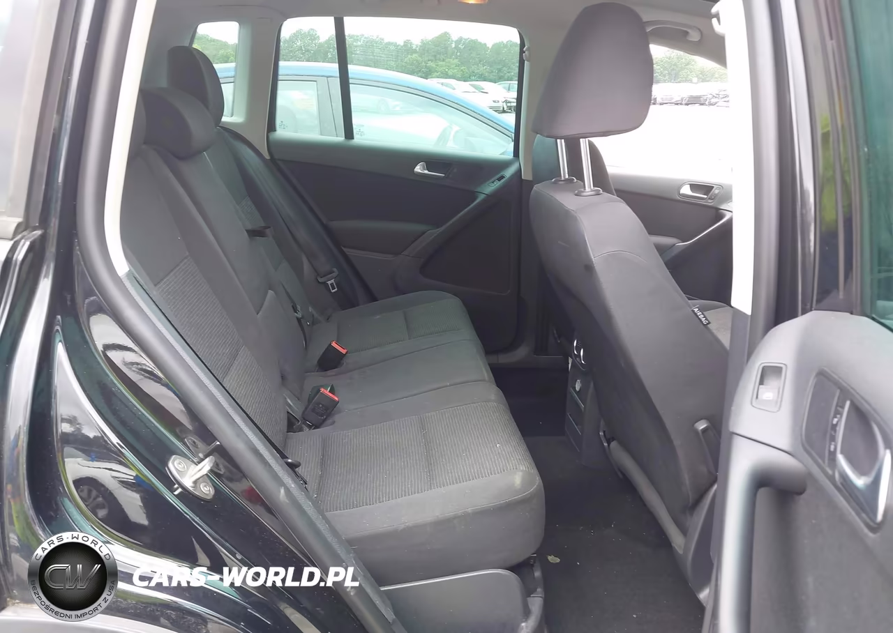 2012 Volkswagen Tiguan S VIN:WVGAV7AX3CW605914 - 8