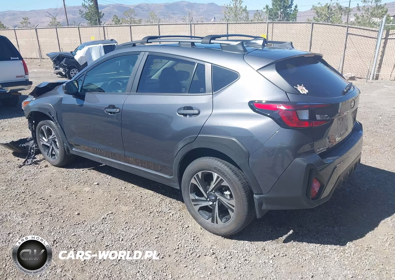 2024 Subaru Crosstrek Premium VIN:JF2GUADC4R8900848 - 3