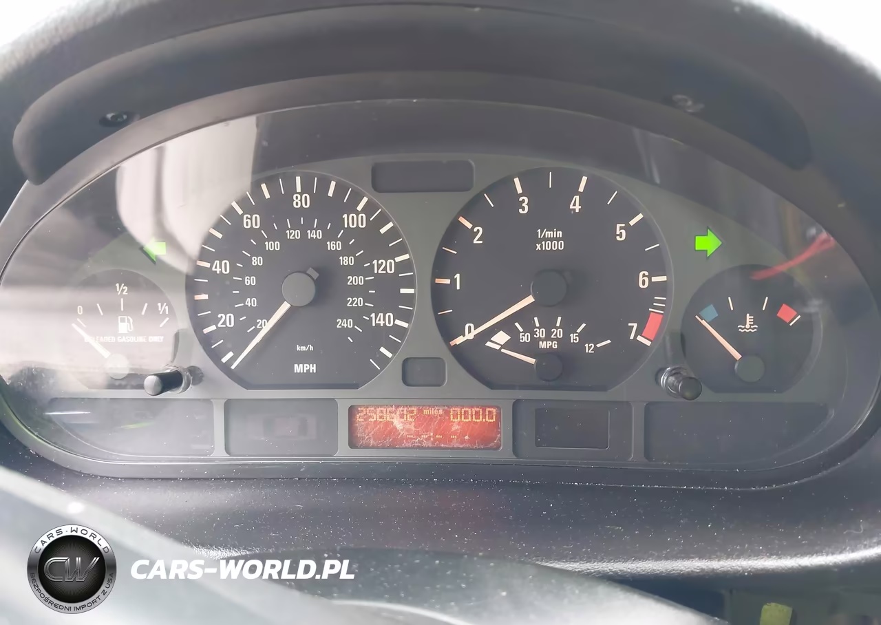 2001 BMW 330I VIN:WBAAV53431FT00970 - 7
