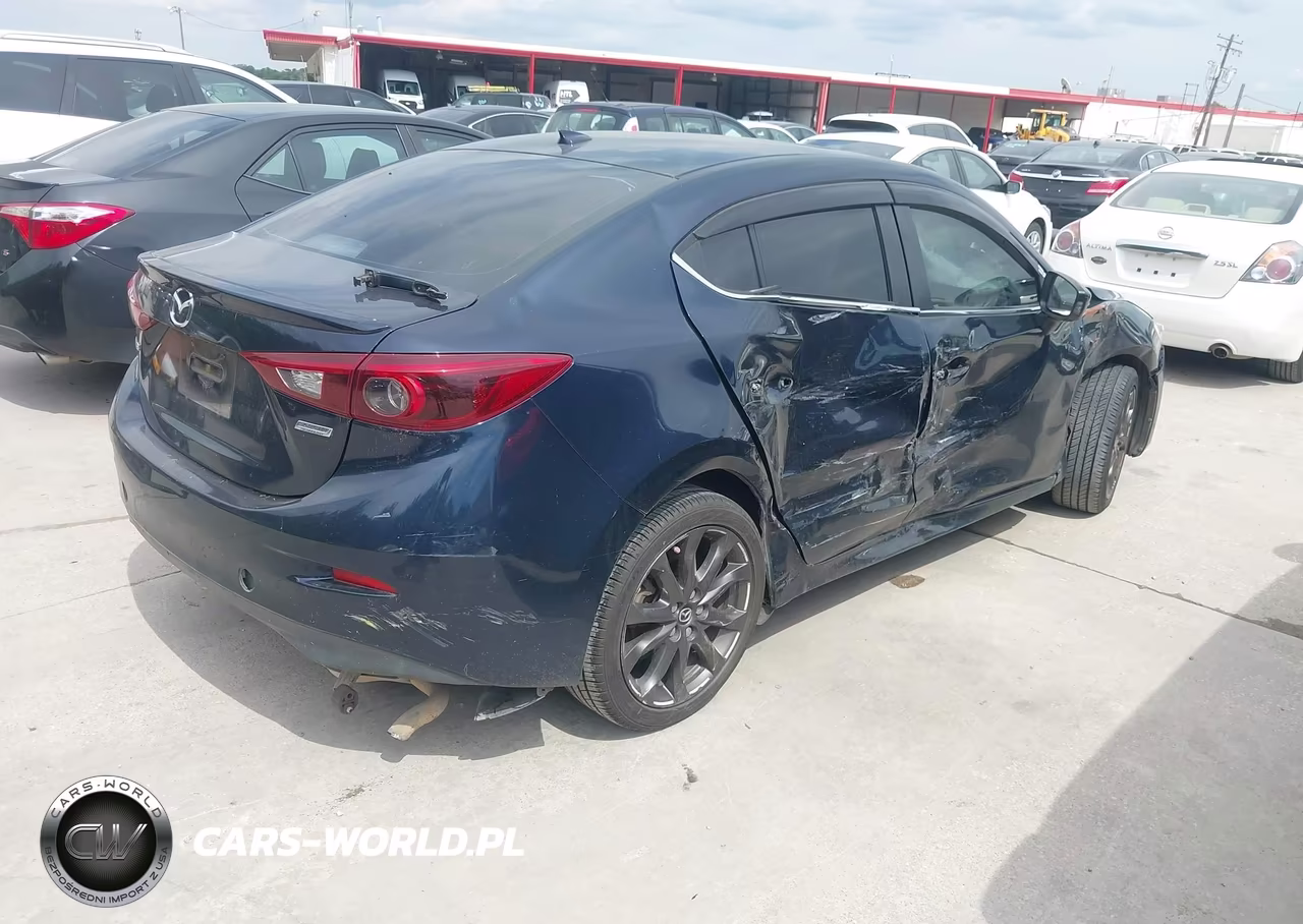 2014 Mazda Mazda3 S Grand Touring VIN:JM1BM1W37E1128516 - 4
