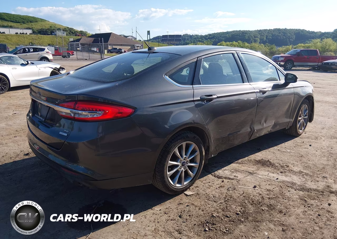 2017 Ford Fusion Se VIN:3FA6P0HD0HR123585 - 4