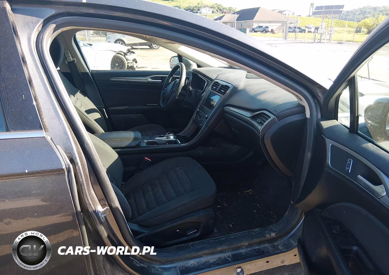 2017 Ford Fusion Se VIN:3FA6P0HD0HR123585 - 5