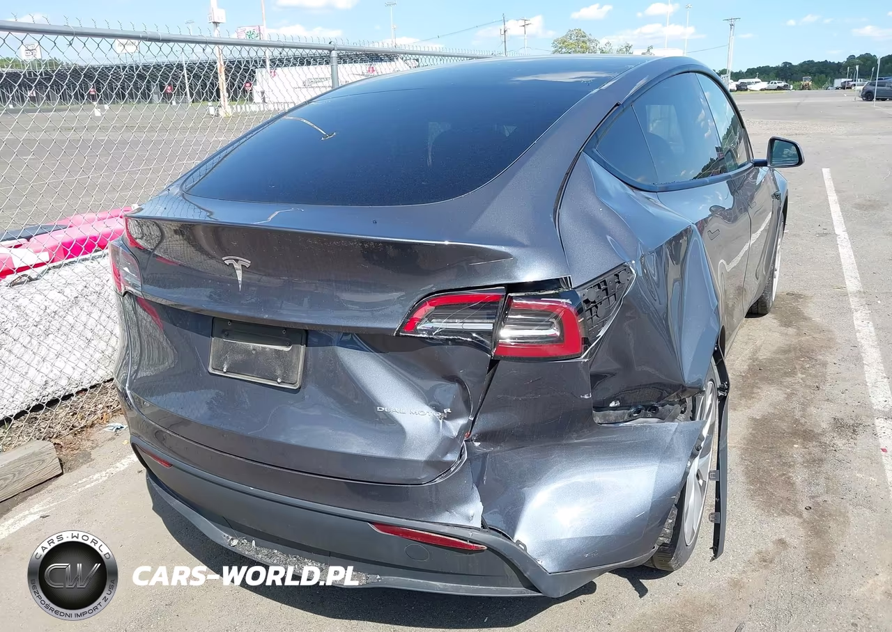 2023 Tesla Model Y Awd-Long Range Dual Motor All-Wheel Drive VIN:7SAYGDEE5PA116493 - 19