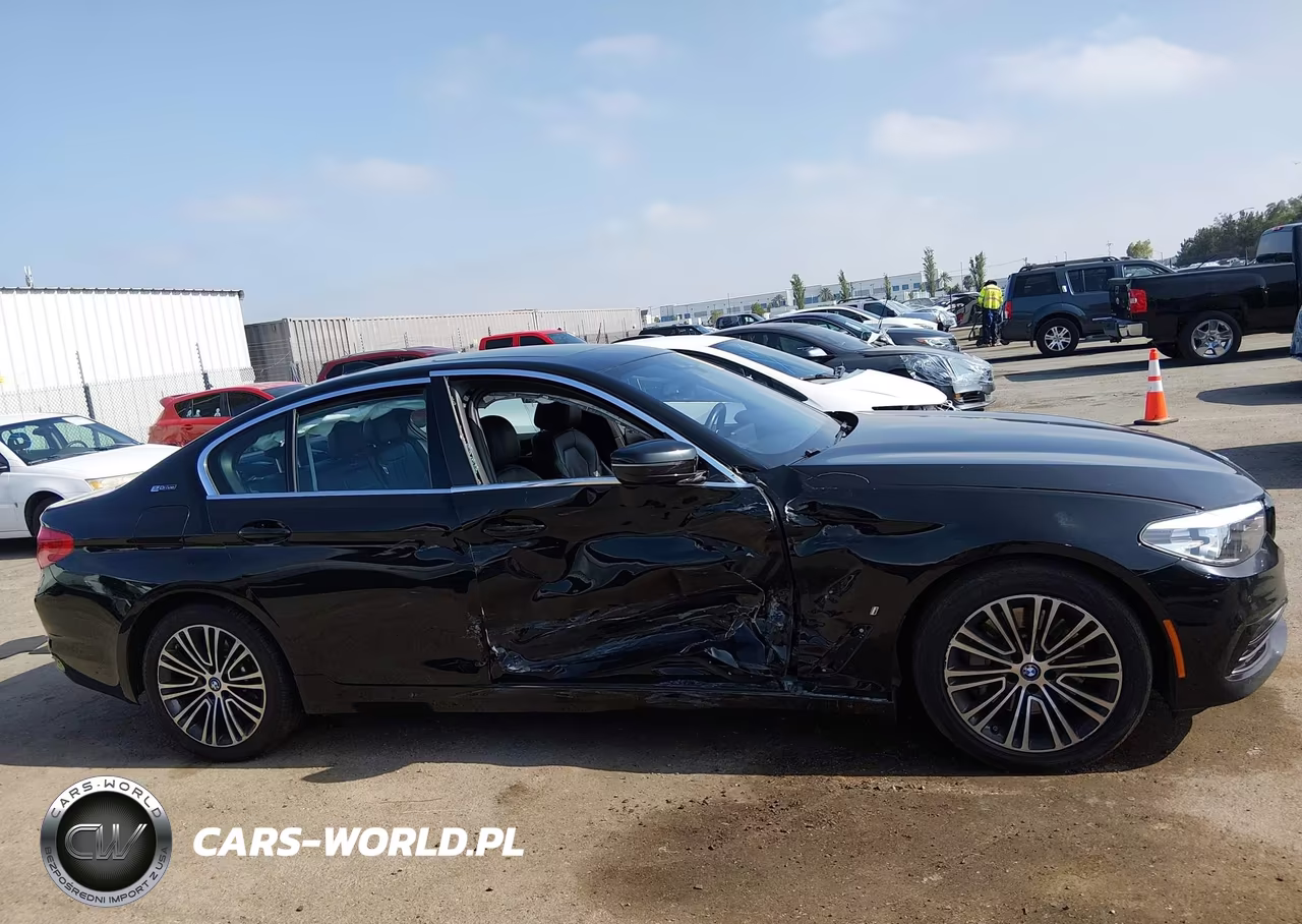 2019 BMW 530E Iperformance VIN:WBAJA9C59KB388654 - 13