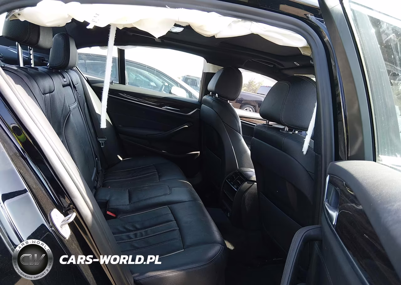 2019 BMW 530E Iperformance VIN:WBAJA9C59KB388654 - 8