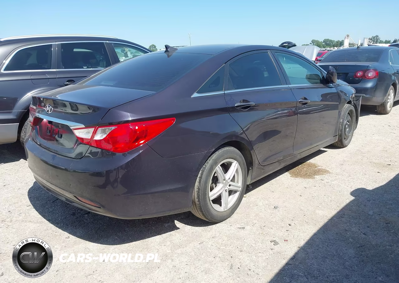 2011 Hyundai Sonata Gls VIN:5NPEB4AC0BH085735 - 4