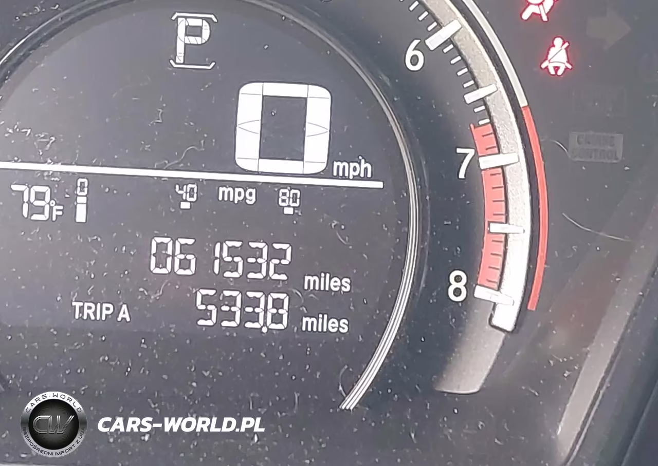 2018 Honda Civic Lx VIN:2HGFC2F5XJH579819 - 15