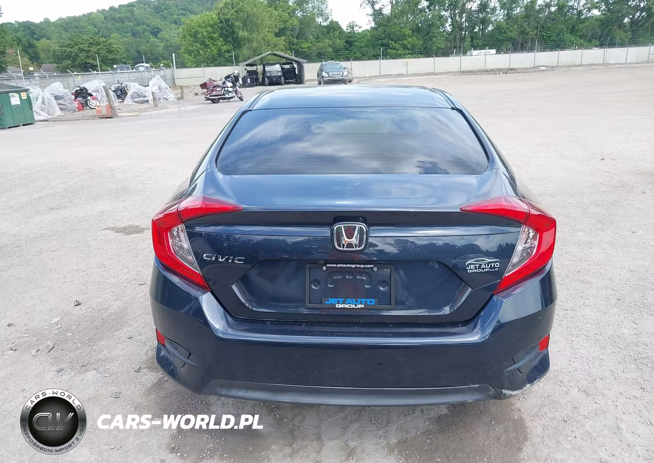 2018 Honda Civic Lx VIN:2HGFC2F5XJH579819 - 16