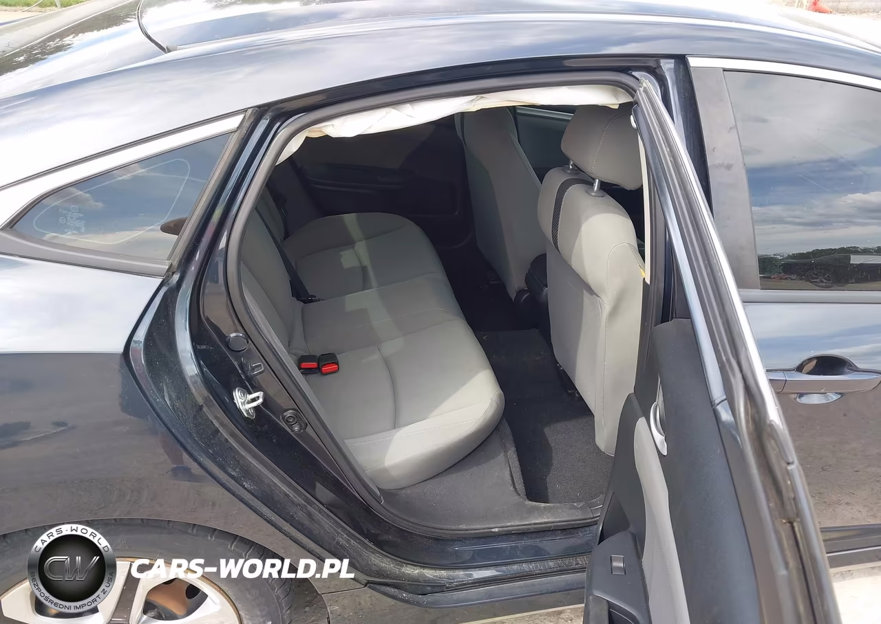 2018 Honda Civic Lx VIN:2HGFC2F5XJH579819 - 8