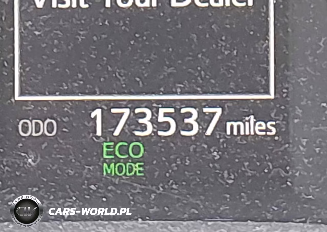 2019 Toyota Highlander Hybrid Le VIN:5TDBGRFH6KS063562 - 16