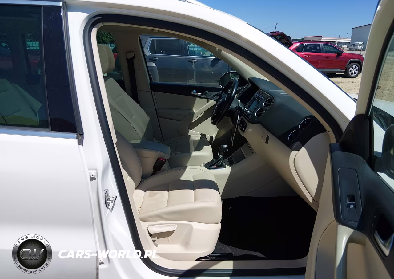 2012 Volkswagen Tiguan Se VIN:WVGAV7AX1CW569060 - 5