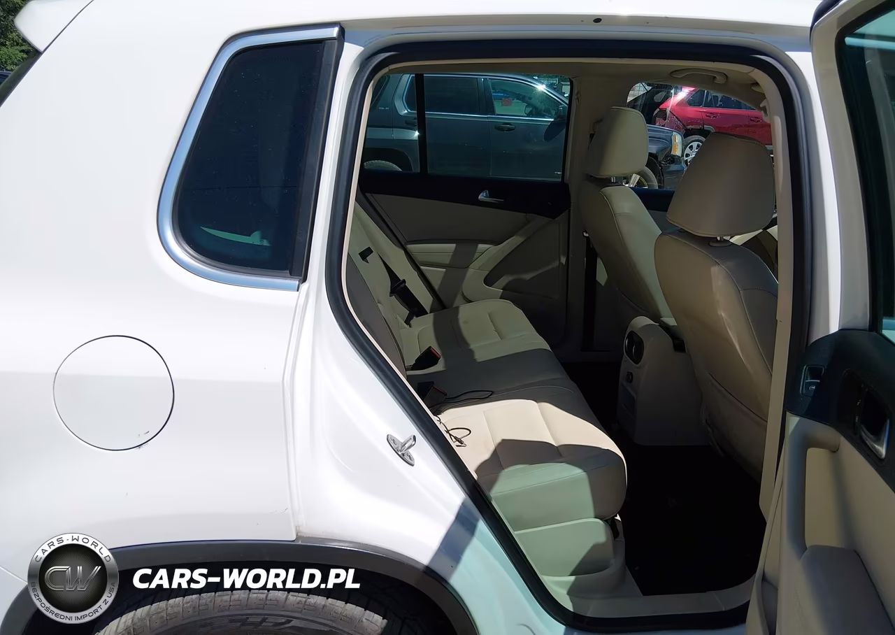 2012 Volkswagen Tiguan Se VIN:WVGAV7AX1CW569060 - 8