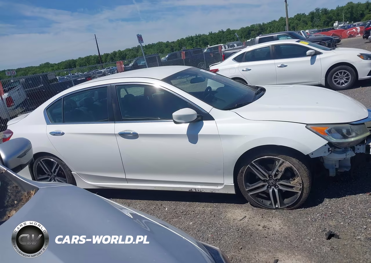 2016 Honda Accord Sport VIN:1HGCR2F57GA032466 - 14