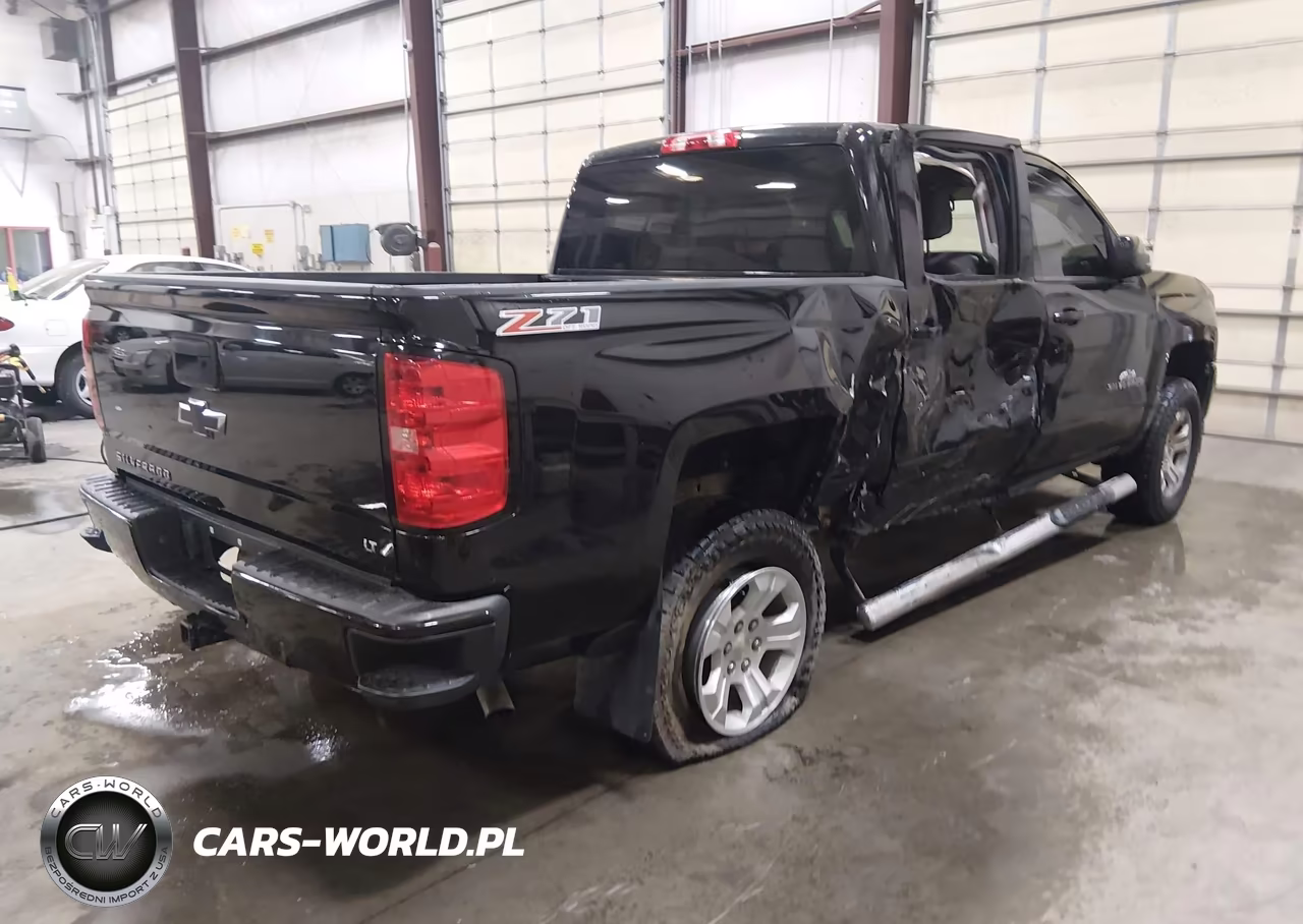 2017 Chevrolet Silverado 1500 2Lt VIN:3GCUKREC1HG427102 - 4