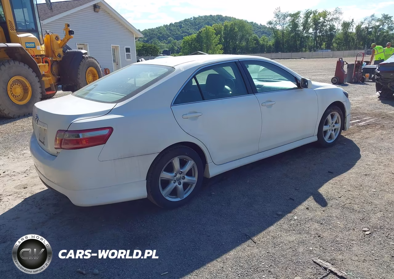 2007 Toyota Camry Se VIN:4T1BE46K77U690564 - 4