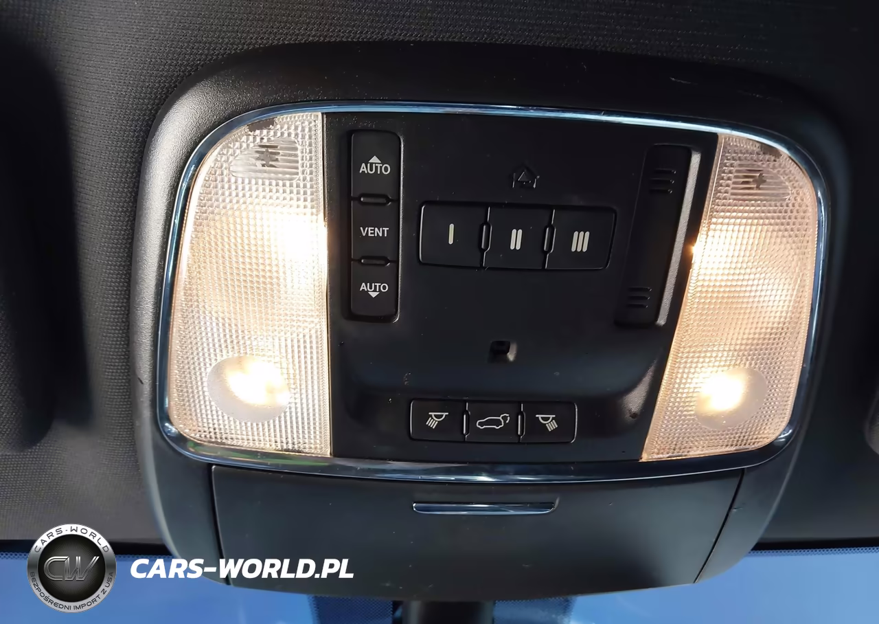 2015 Jeep Grand Cherokee Altitude VIN:1C4RJFAG7FC909749 - 18