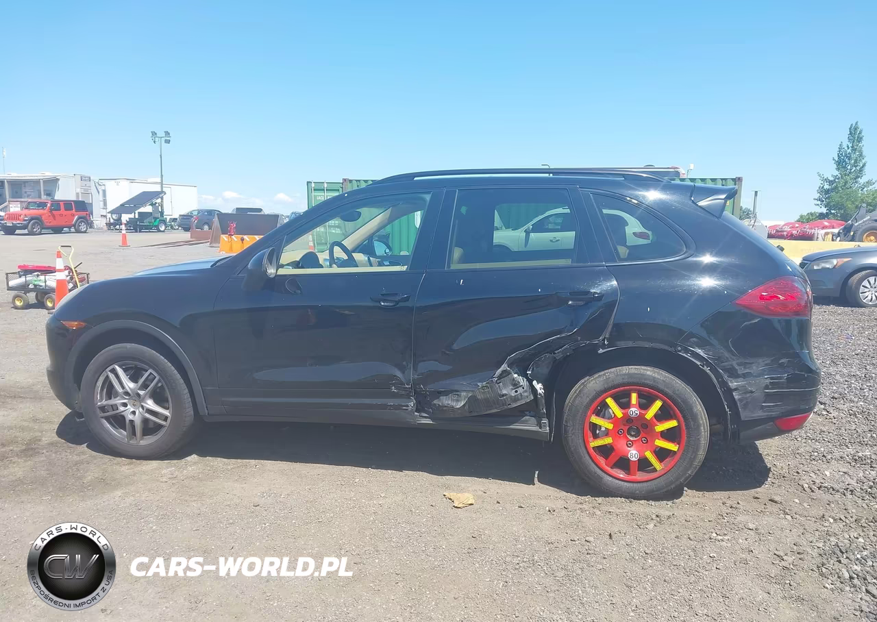 2012 Porsche Cayenne S VIN:WP1AB2A22CLA44934 - 14