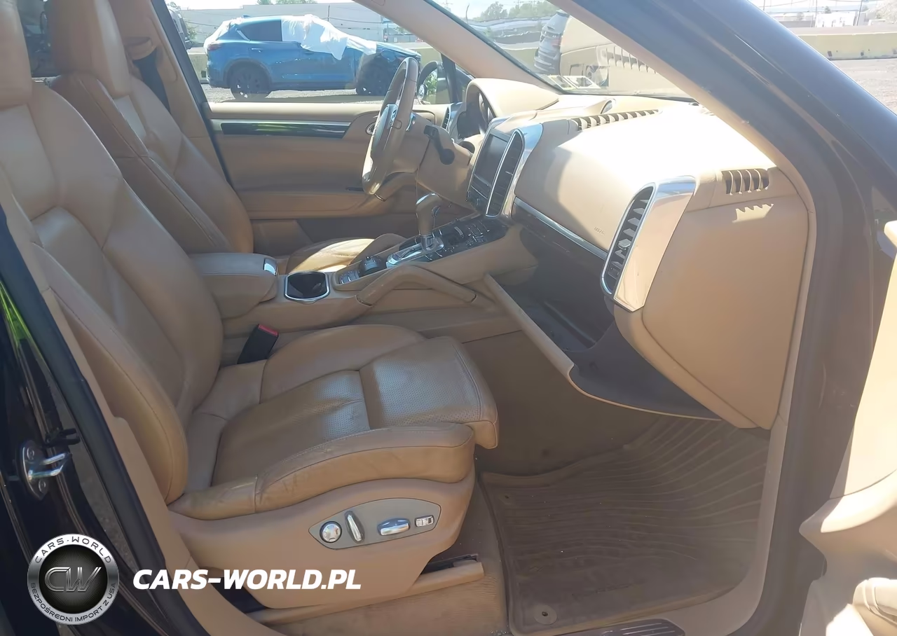 2012 Porsche Cayenne S VIN:WP1AB2A22CLA44934 - 5