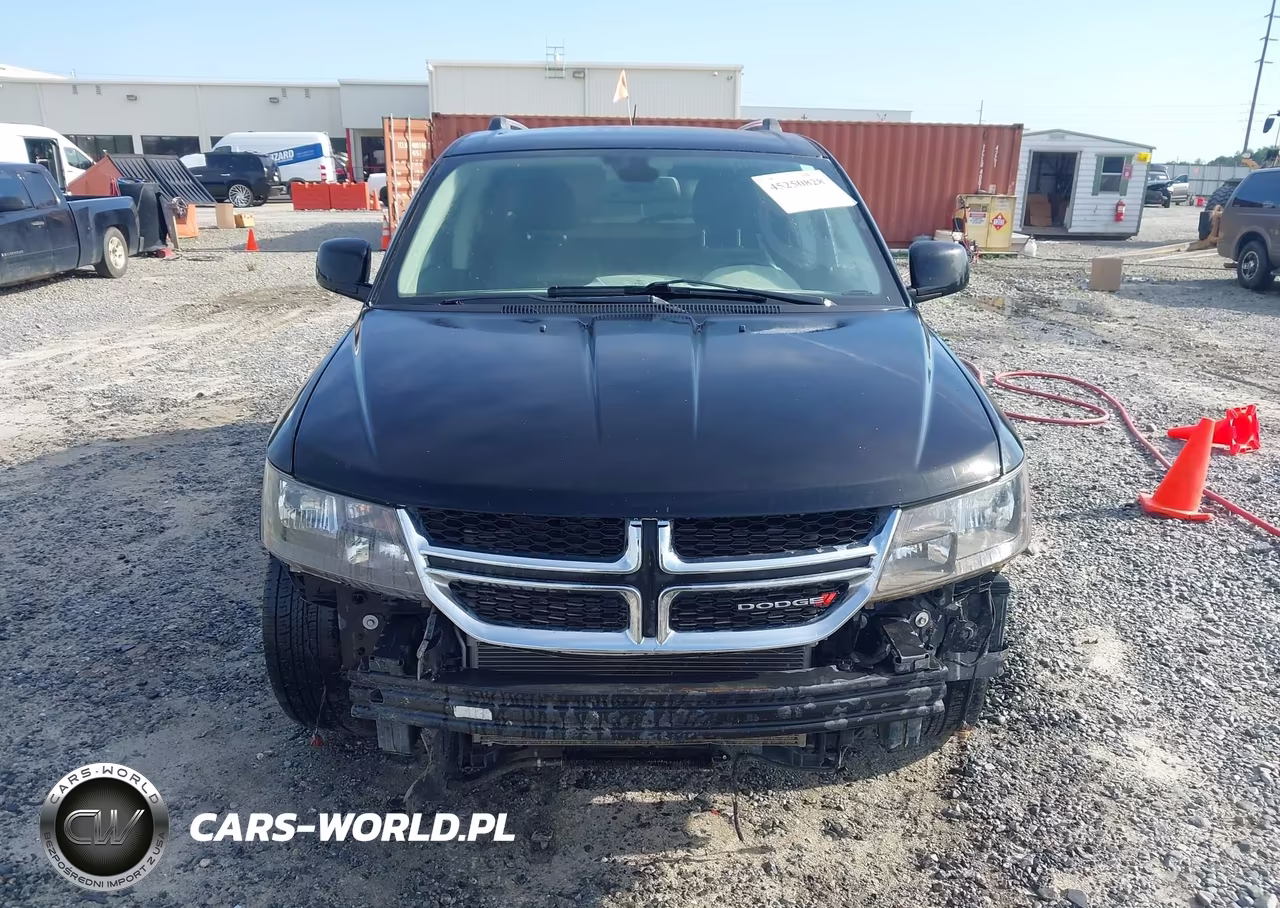 2019 Dodge Journey Crossroad VIN:3C4PDCGG0KT716698 - 13