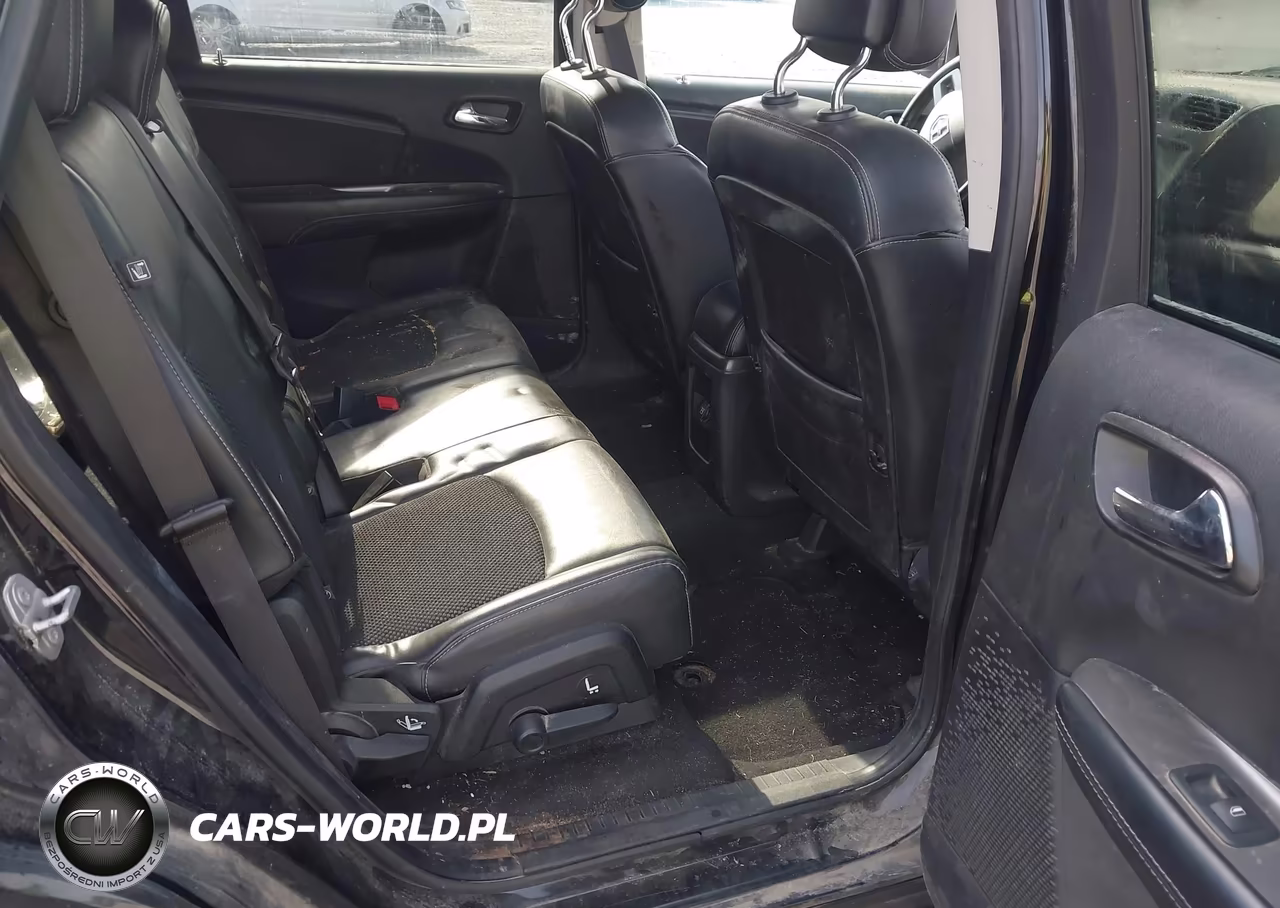 2019 Dodge Journey Crossroad VIN:3C4PDCGG0KT716698 - 8
