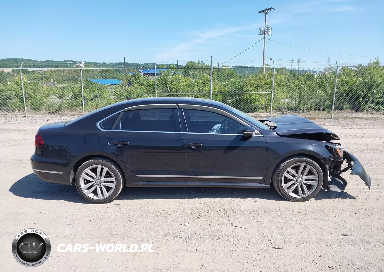 2017 Volkswagen Passat 1.8T Se VIN:1VWGT7A33HC018104 - 13