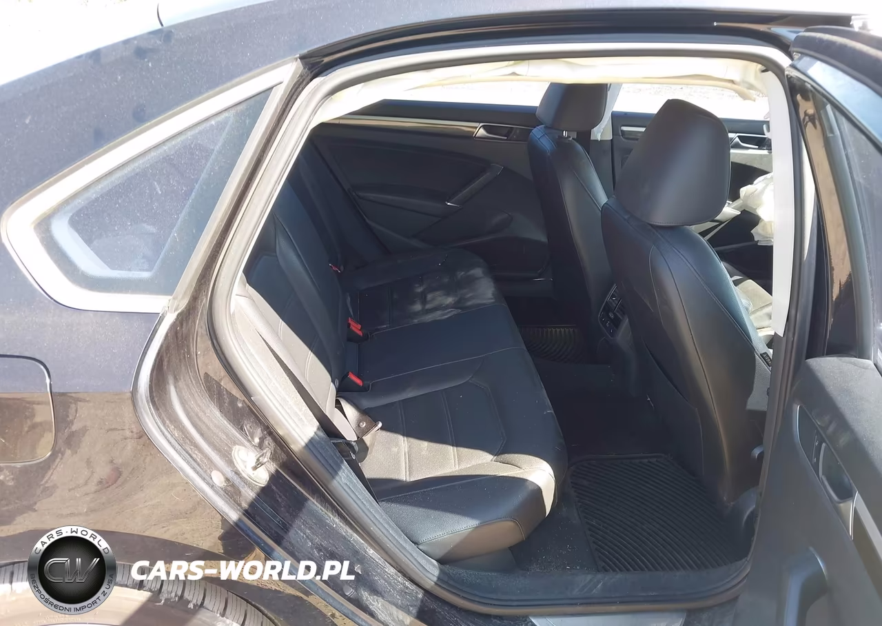 2017 Volkswagen Passat 1.8T Se VIN:1VWGT7A33HC018104 - 8